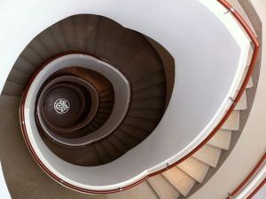 en haut du 4e étage de la boutique